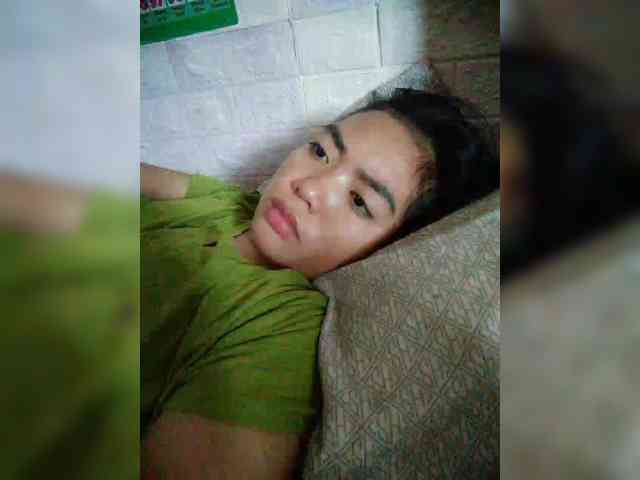 hornylittleprincess69 webcam