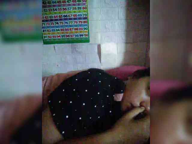 hornylittleprincess69 webcam