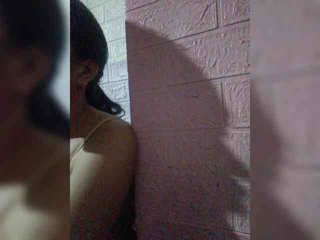 hornylittleprincess69 webcam