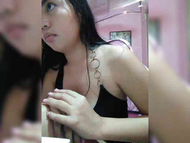 hornylittleprincess69 webcam