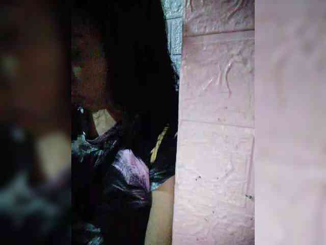 hornylittleprincess69 webcam