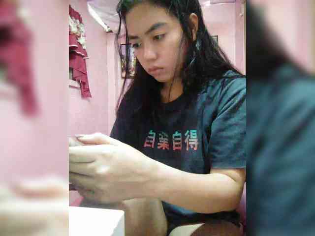 hornylittleprincess69 webcam