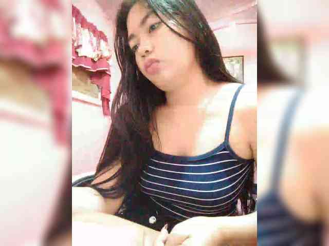 hornylittleprincess69 webcam