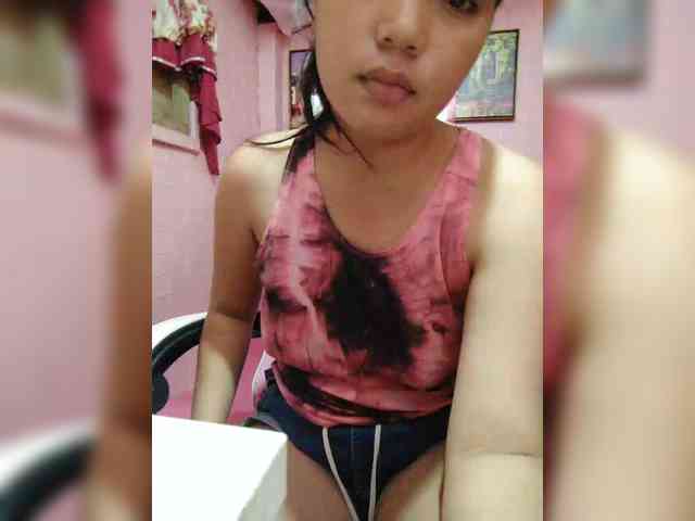 hornylittleprincess69 webcam