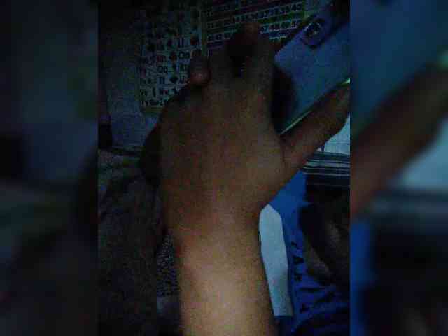 hornylittleprincess69