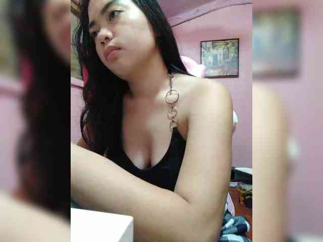 hornylittleprincess69 webcam