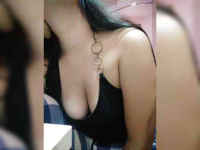 hornylittleprincess69 webcam