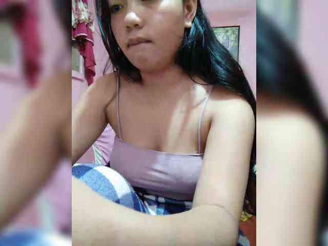 hornylittleprincess69 webcam