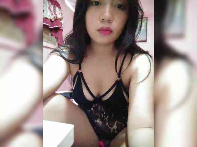 hornylittleprincess69 webcam