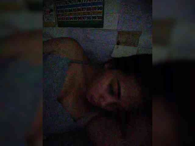 hornylittleprincess69 webcam