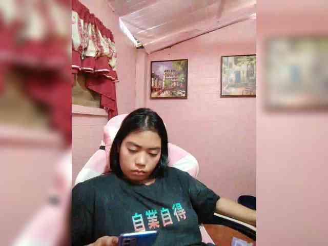 hornylittleprincess69 webcam