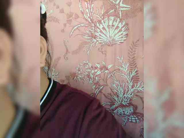 hornylittleprincess69 webcam