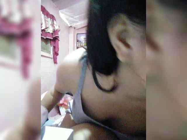 hornylittleprincess69 webcam