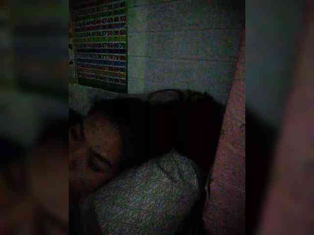 hornylittleprincess69 webcam