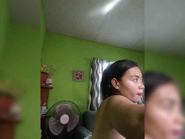 hornylittleprincess69 webcam