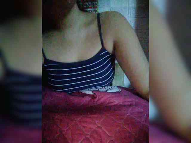 hornylittleprincess69 webcam