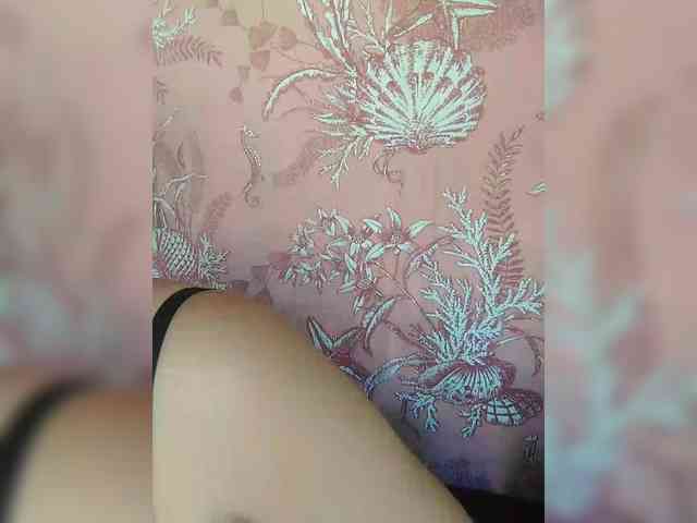 hornylittleprincess69