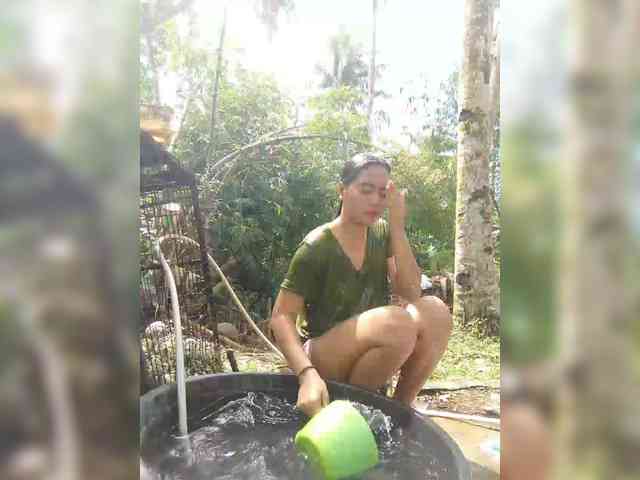 hornylittleprincess69 webcam