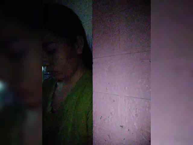 hornylittleprincess69 webcam