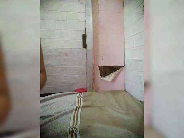 hornylittleprincess69 webcam