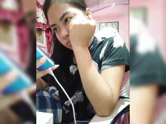 hornylittleprincess69 webcam