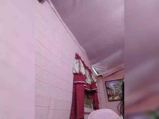 hornylittleprincess69 webcam