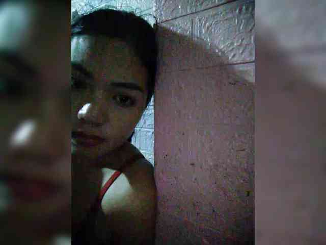 hornylittleprincess69 webcam