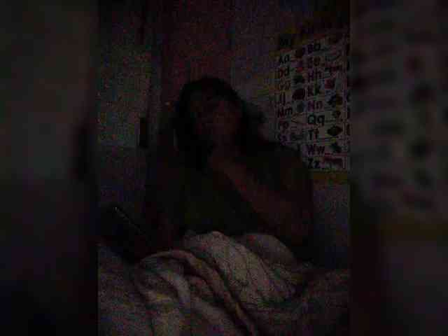 hornylittleprincess69 webcam