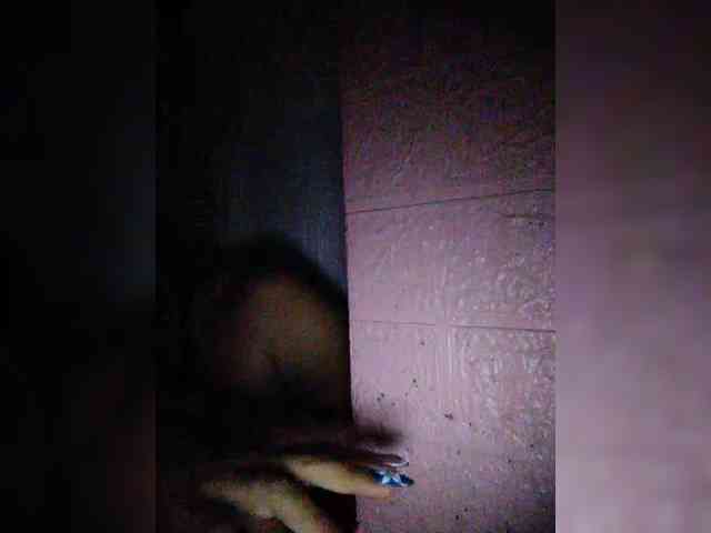 hornylittleprincess69 webcam