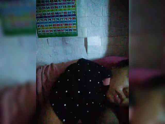 hornylittleprincess69 webcam