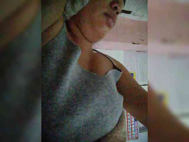 hornylittleprincess69 webcam