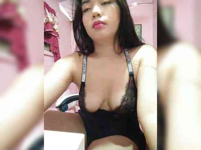 hornylittleprincess69 webcam