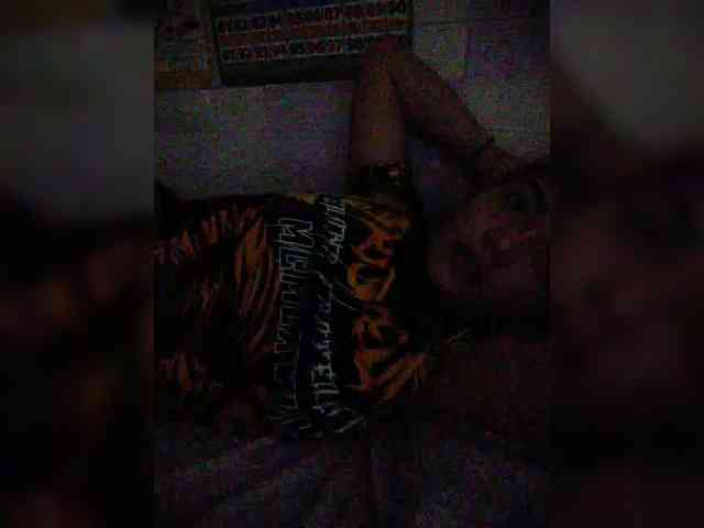 hornylittleprincess69 webcam