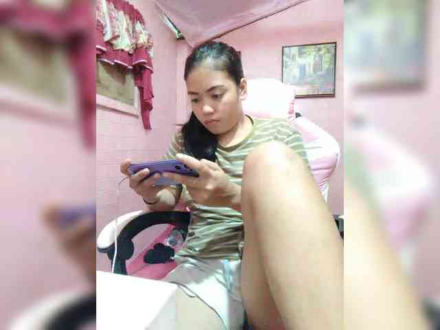 hornylittleprincess69 webcam