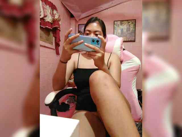 hornylittleprincess69 webcam