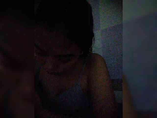 hornylittleprincess69 webcam