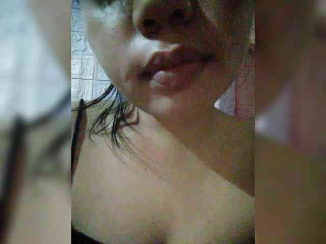 hornylittleprincess69 webcam