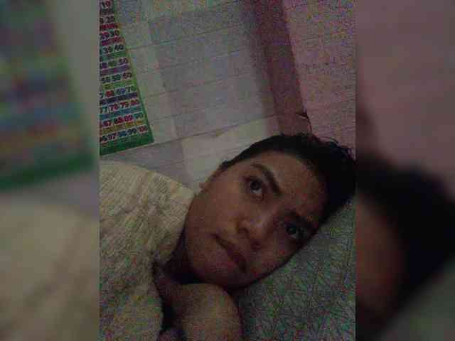 hornylittleprincess69 webcam