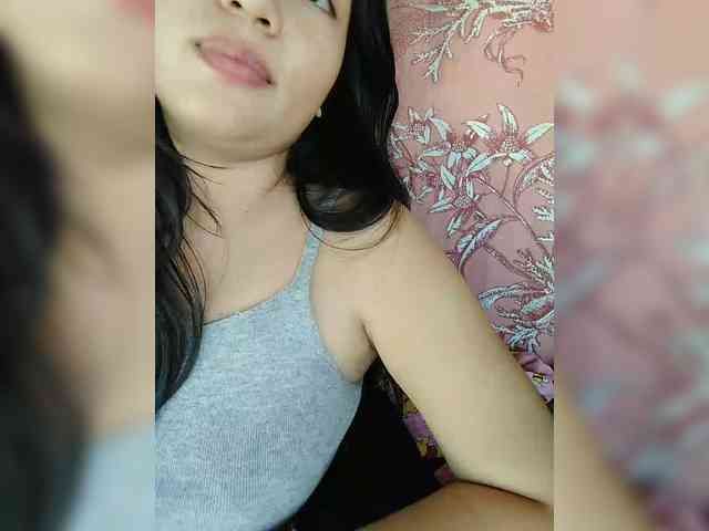 hornylittleprincess69 webcam