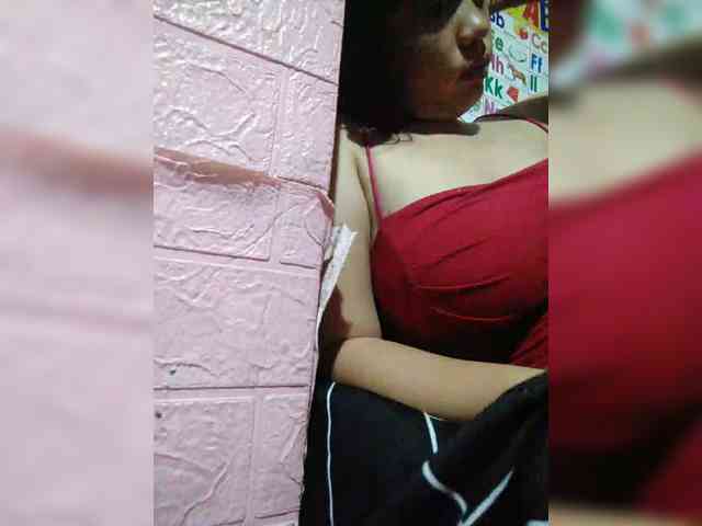 hornylittleprincess69 webcam