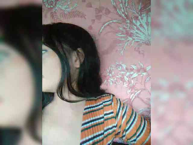 hornylittleprincess69 webcam