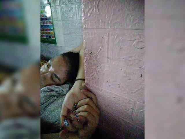 hornylittleprincess69 webcam