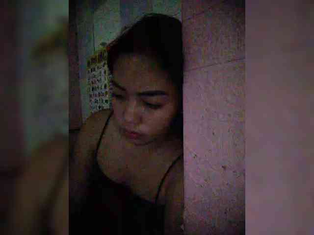 hornylittleprincess69 webcam