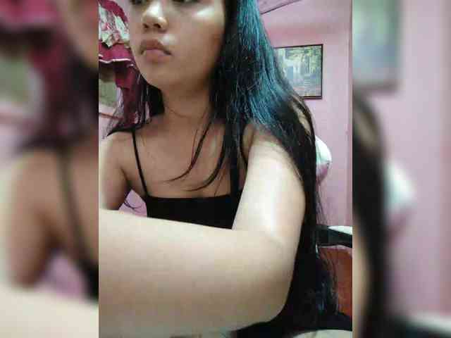 hornylittleprincess69 webcam