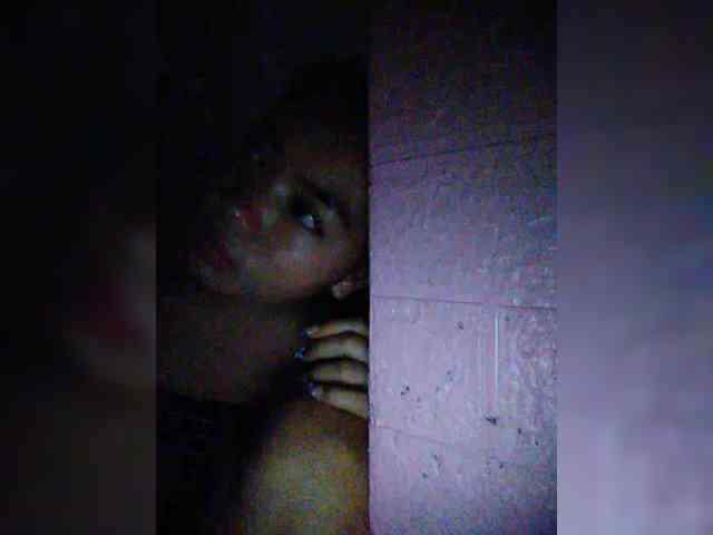 hornylittleprincess69 webcam