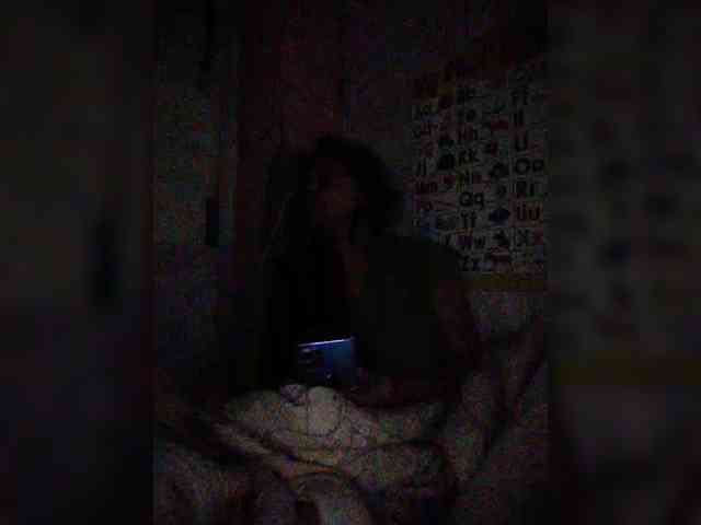 hornylittleprincess69 webcam