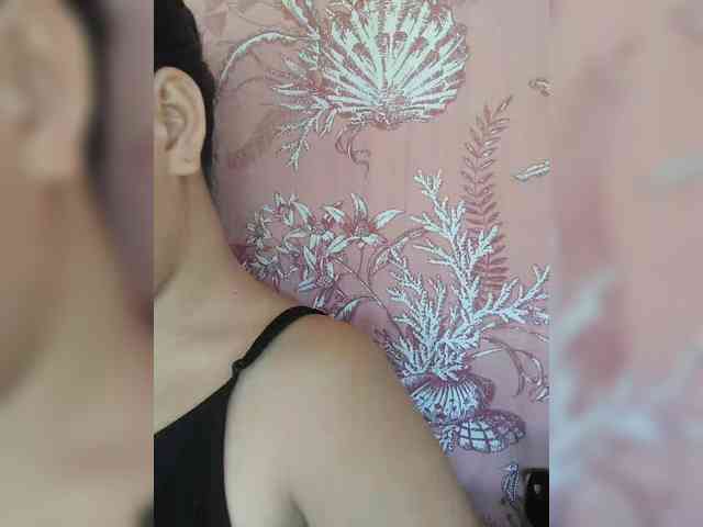 hornylittleprincess69 webcam