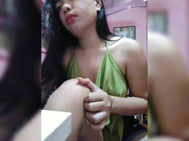 hornylittleprincess69 webcam