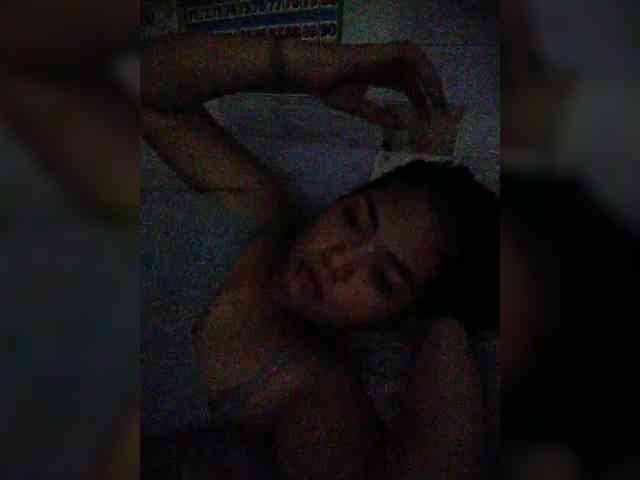 hornylittleprincess69 webcam