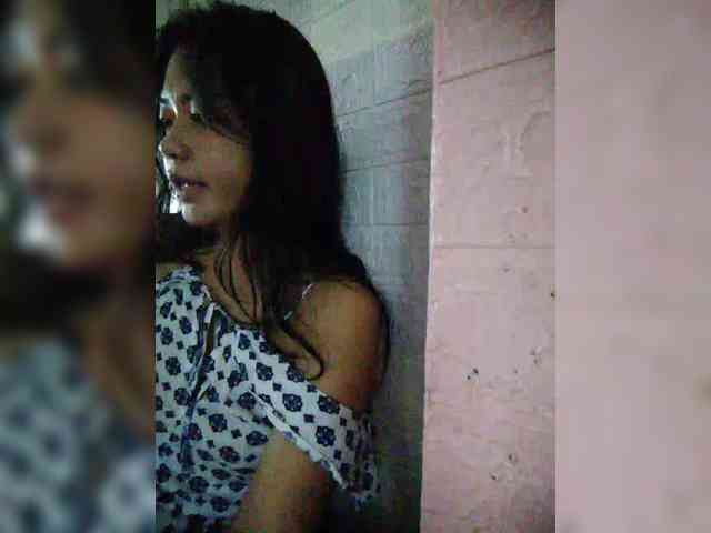 hornylittleprincess69 webcam